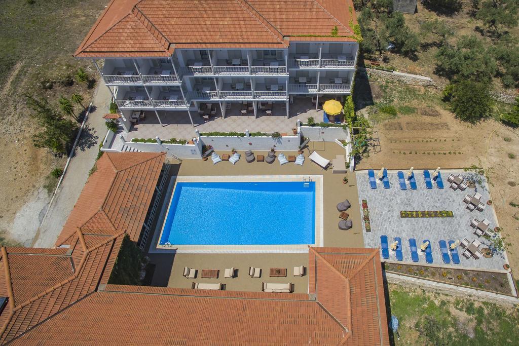 Hotel Nereides Patitiri  Exterior photo